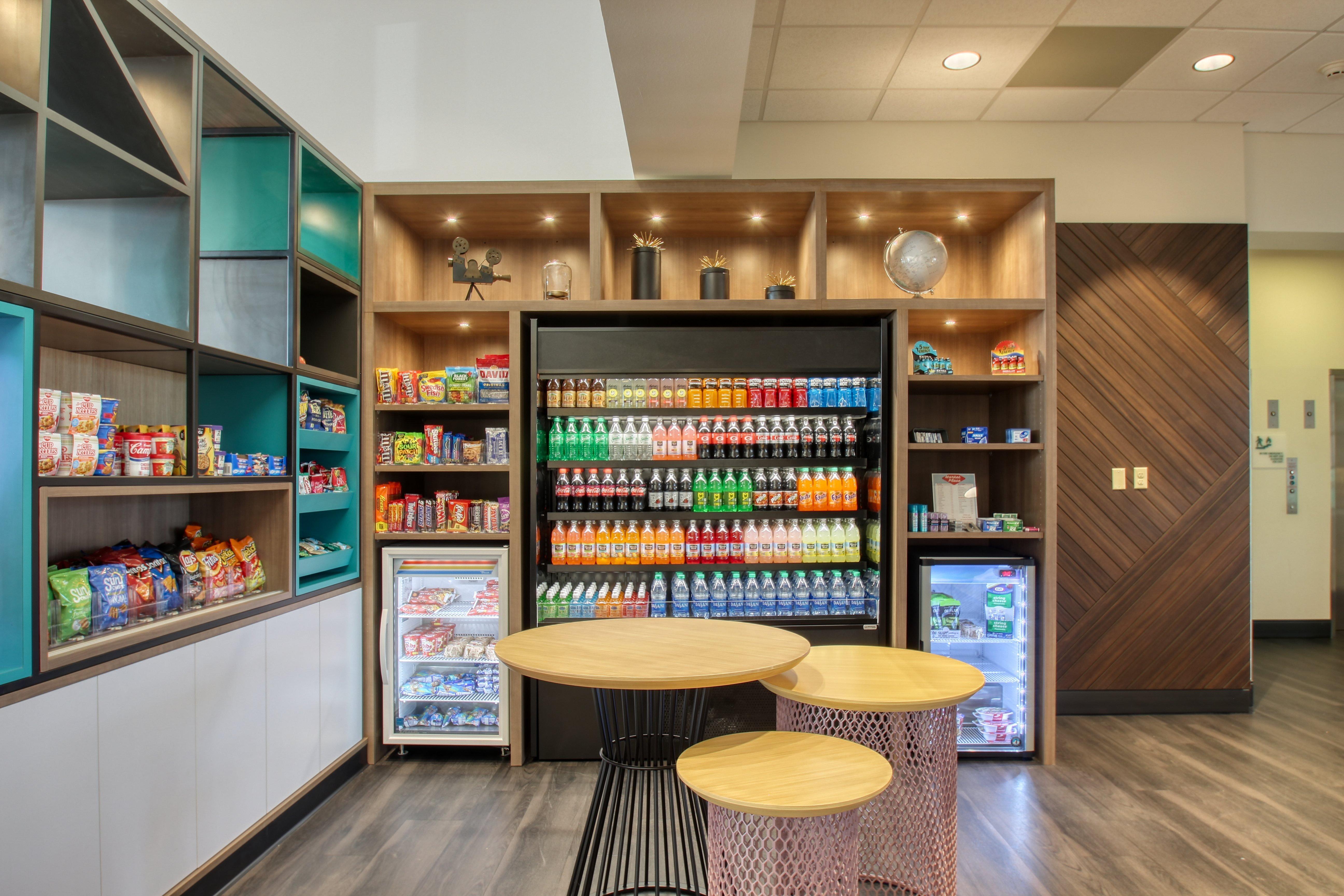 Holiday Inn - Appleton By Ihg Exterior photo